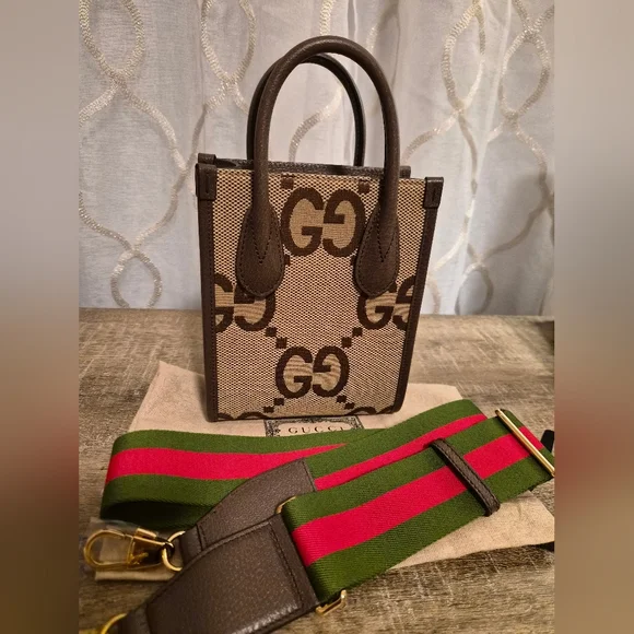 GIVEAWAY❤️Gucci Jumbo GG Shopper Tote Beige Canvas Crossbody Bag with Strap - Picture 2 of 6